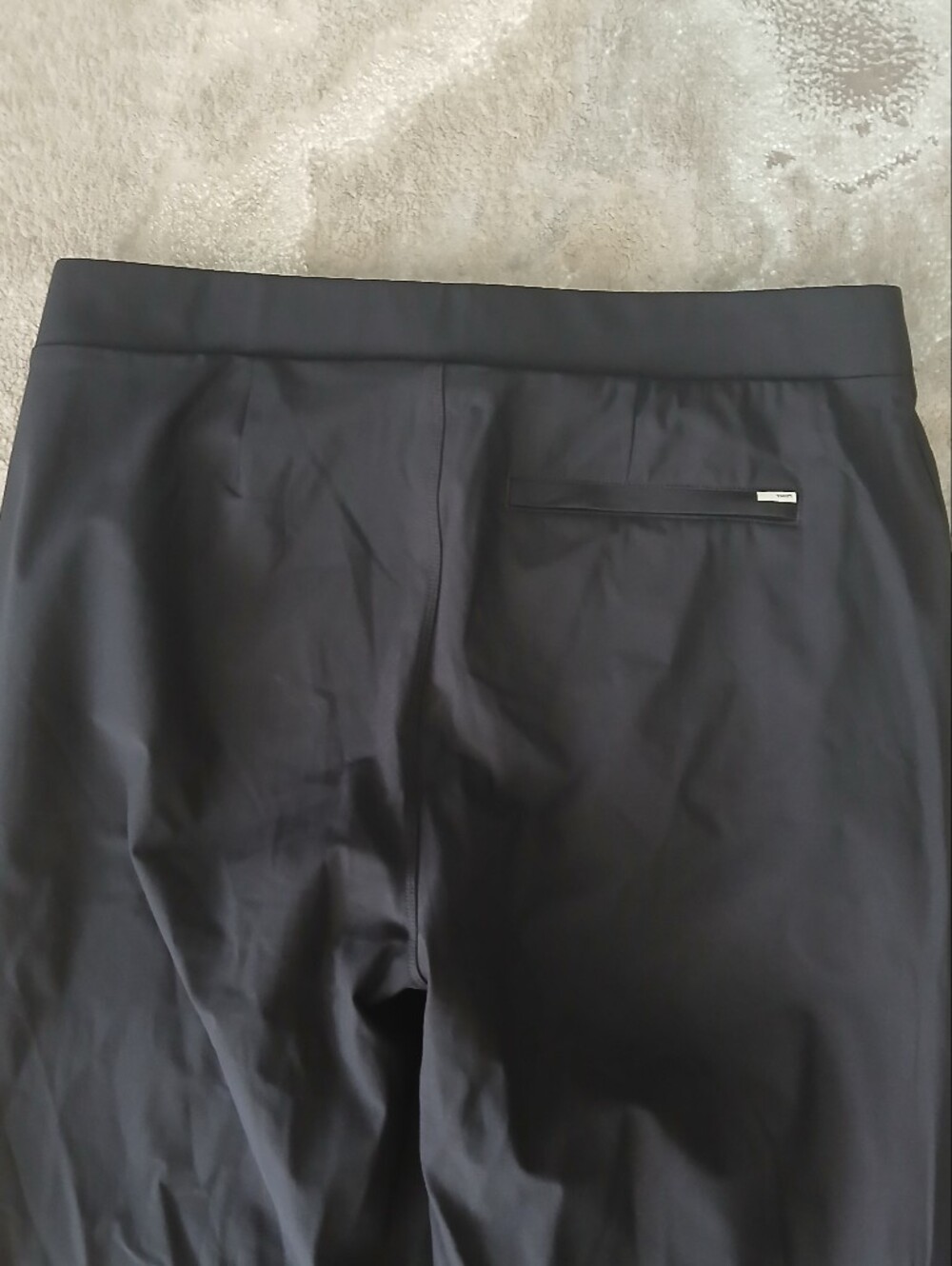 Vuori Meta Wide Leg Pants - Picture 7 of 12